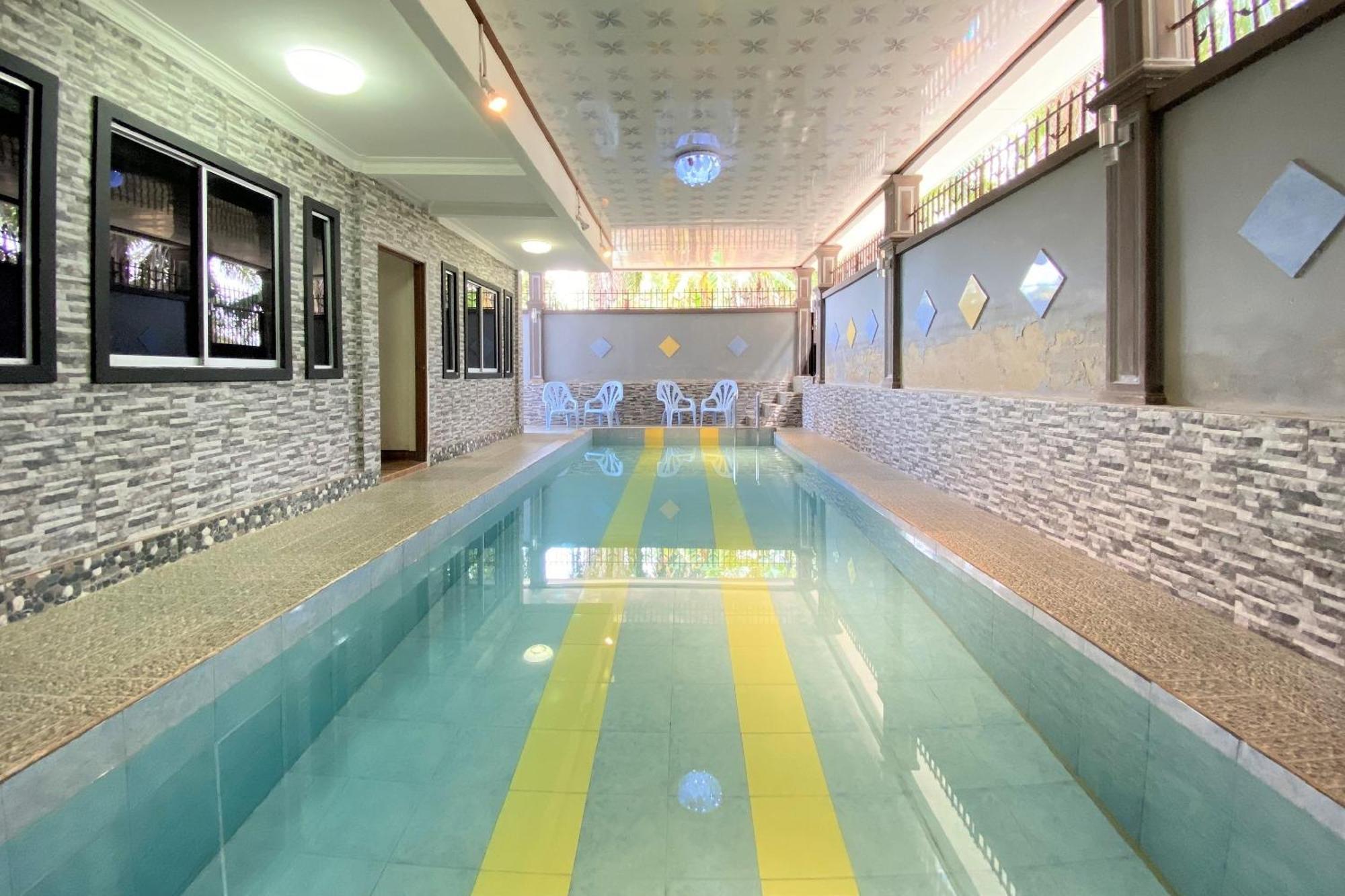Oyo 90205 Bayu Sintok Motel Changlun Buitenkant foto