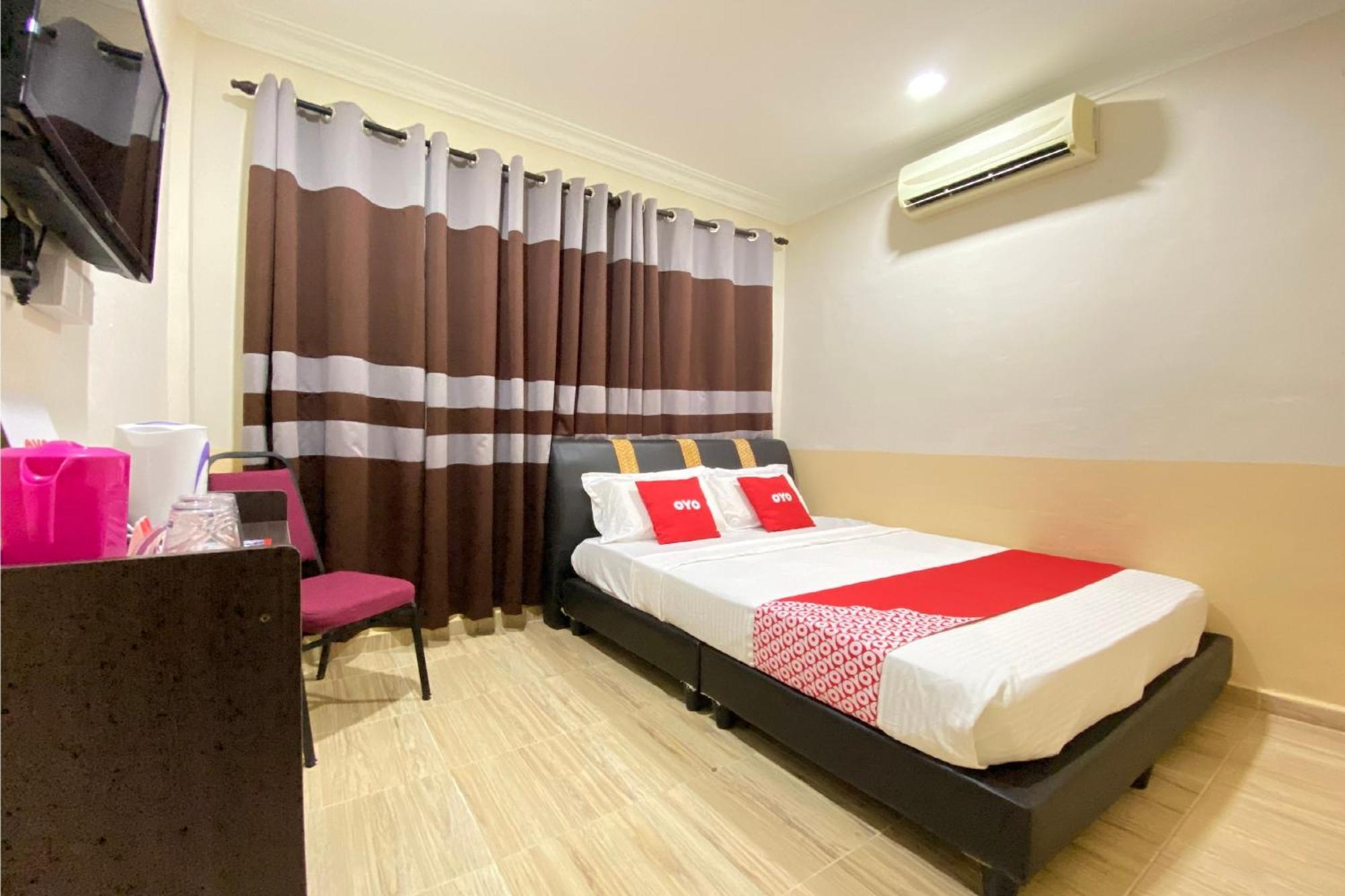 Oyo 90205 Bayu Sintok Motel Changlun Buitenkant foto